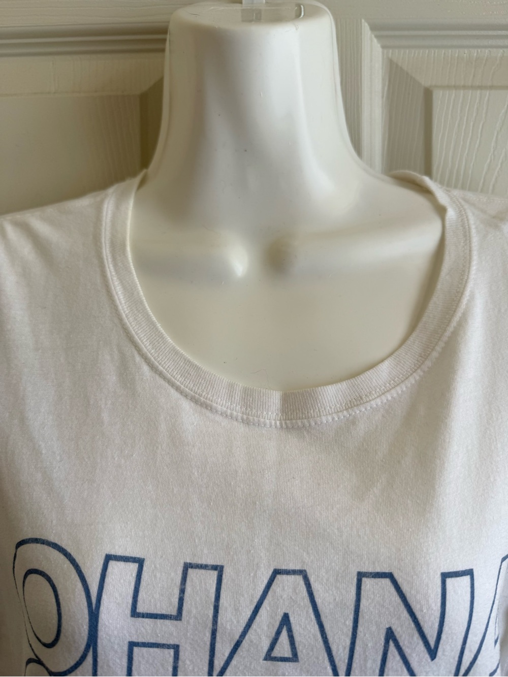 Disney White Short Sleeve Tee with Blue Graphic Lilo and Stitch
